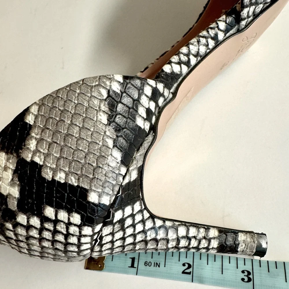 J Crew- Lucie Black and white snake embossed leather pump.Made in Italy.Size 10